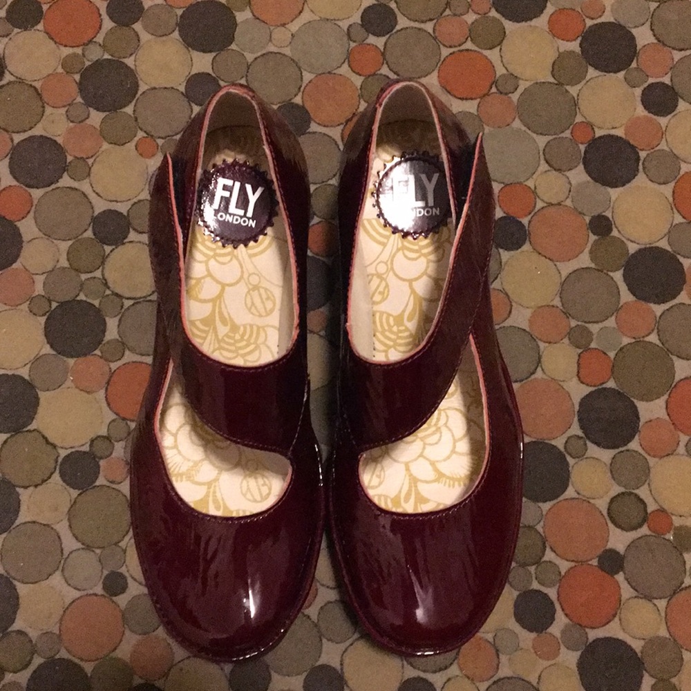 NWOB Fly London Wedge Mary Jane Patent Red sz 39